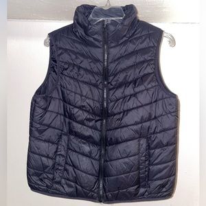 Arizona Jean Company Women’s Puff Vest in Black